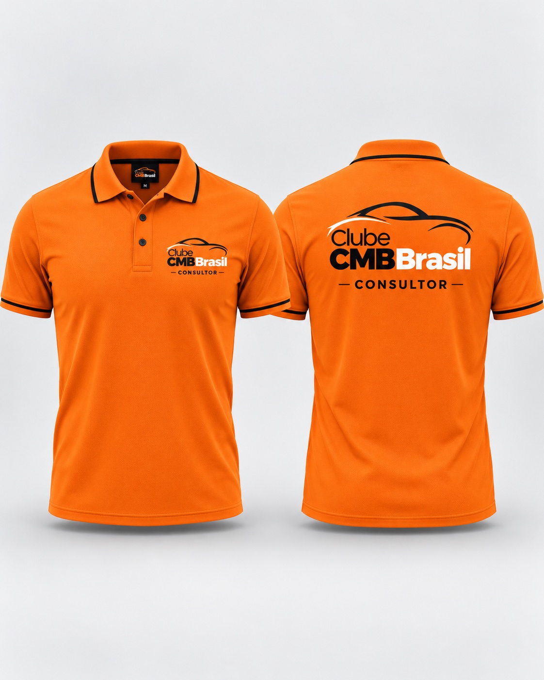 Frente e costas da polo masculina laranja, com detalhes pretos, logo Clube CMB Brasil e identificação Consultor
