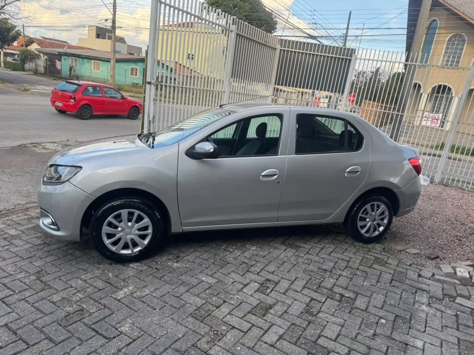 Renault Logan