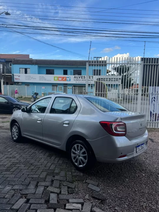Renault Logan